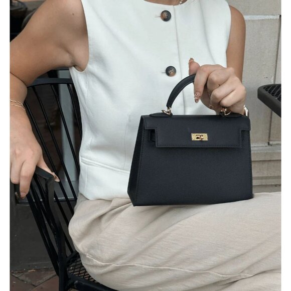 Mille bag Celine Black Leather Handbag With Gold Hardware & Lock - Picture 2 of 4